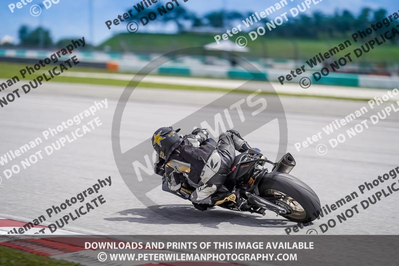 Sepang;event digital images;motorbikes;no limits;peter wileman photography;trackday;trackday digital images